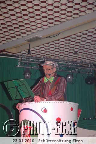 060.JPG