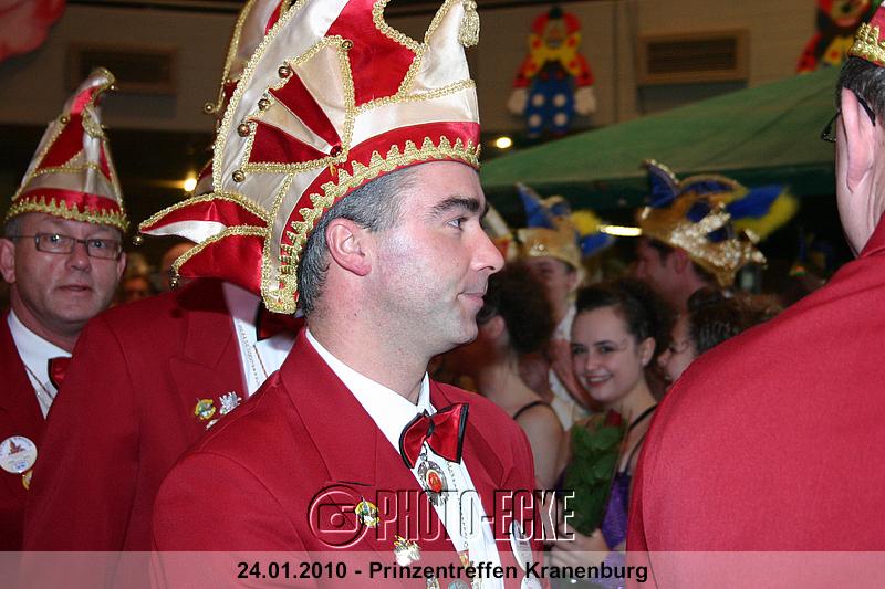 098.jpg