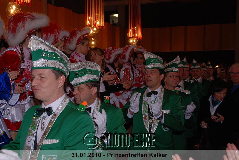 045.jpg