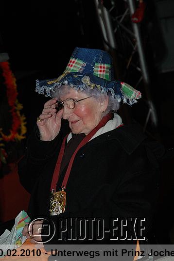 050.jpg