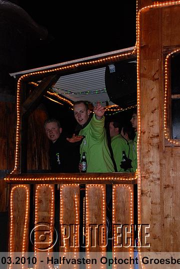 028.jpg