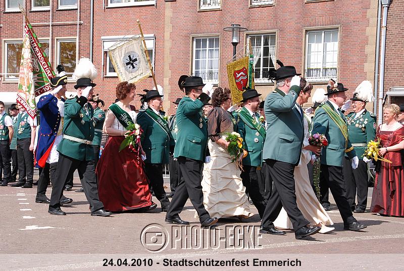074.jpg