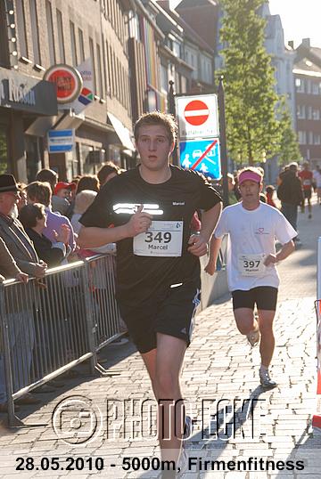211.jpg