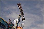 051.jpg