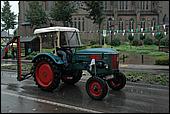 050.jpg