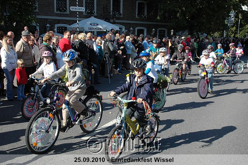 030.jpg