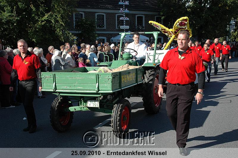 070.jpg
