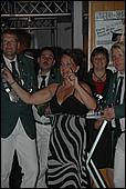 076.jpg