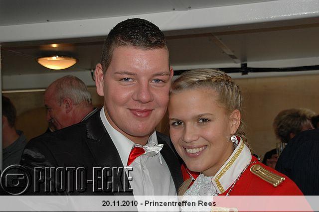 071.jpg